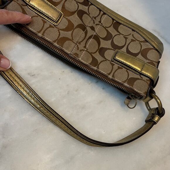 Coach Y2K Jacquard Signature Logo Double Buckle Baguette Mini Bag 🔥 - Picture 15 of 16